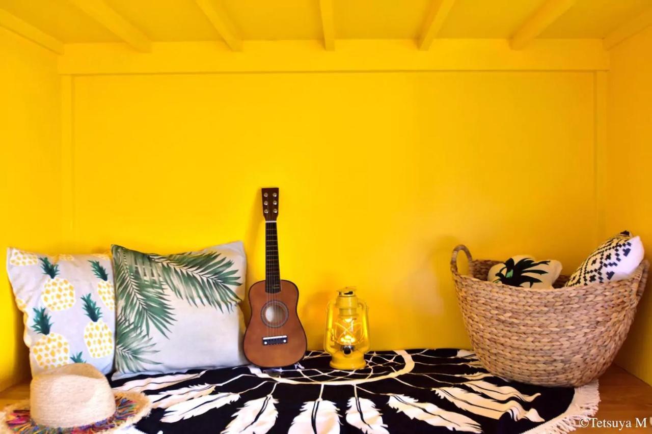 Pine Tree Apartment *